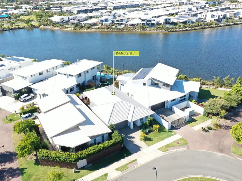 25 Mackerel Street Mountain Creek